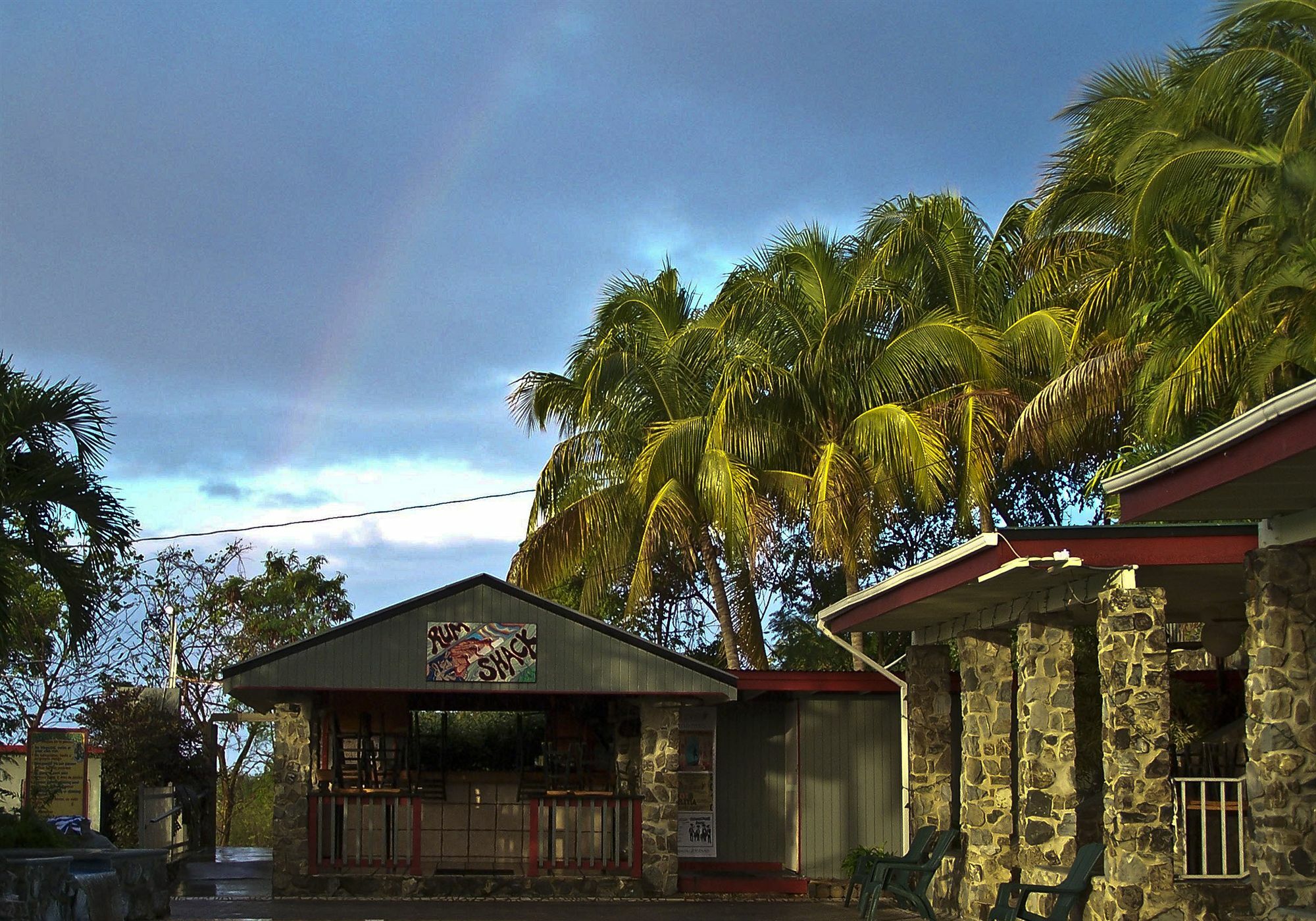 Lazy Parrot Inn Rincon Exterior photo